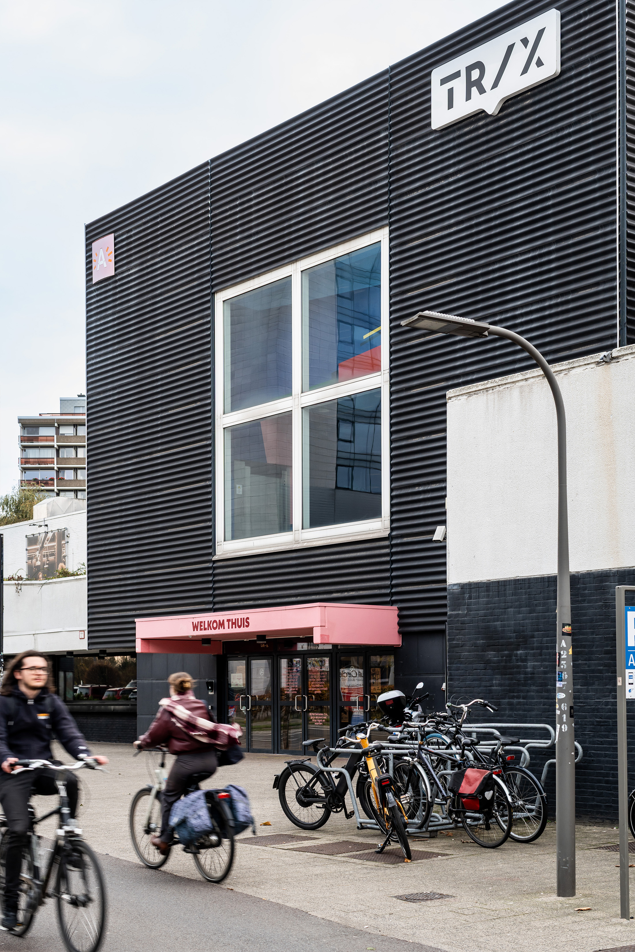 Vooraanzicht van STUDY360-locatie Trix