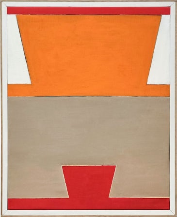 Composition with orange table