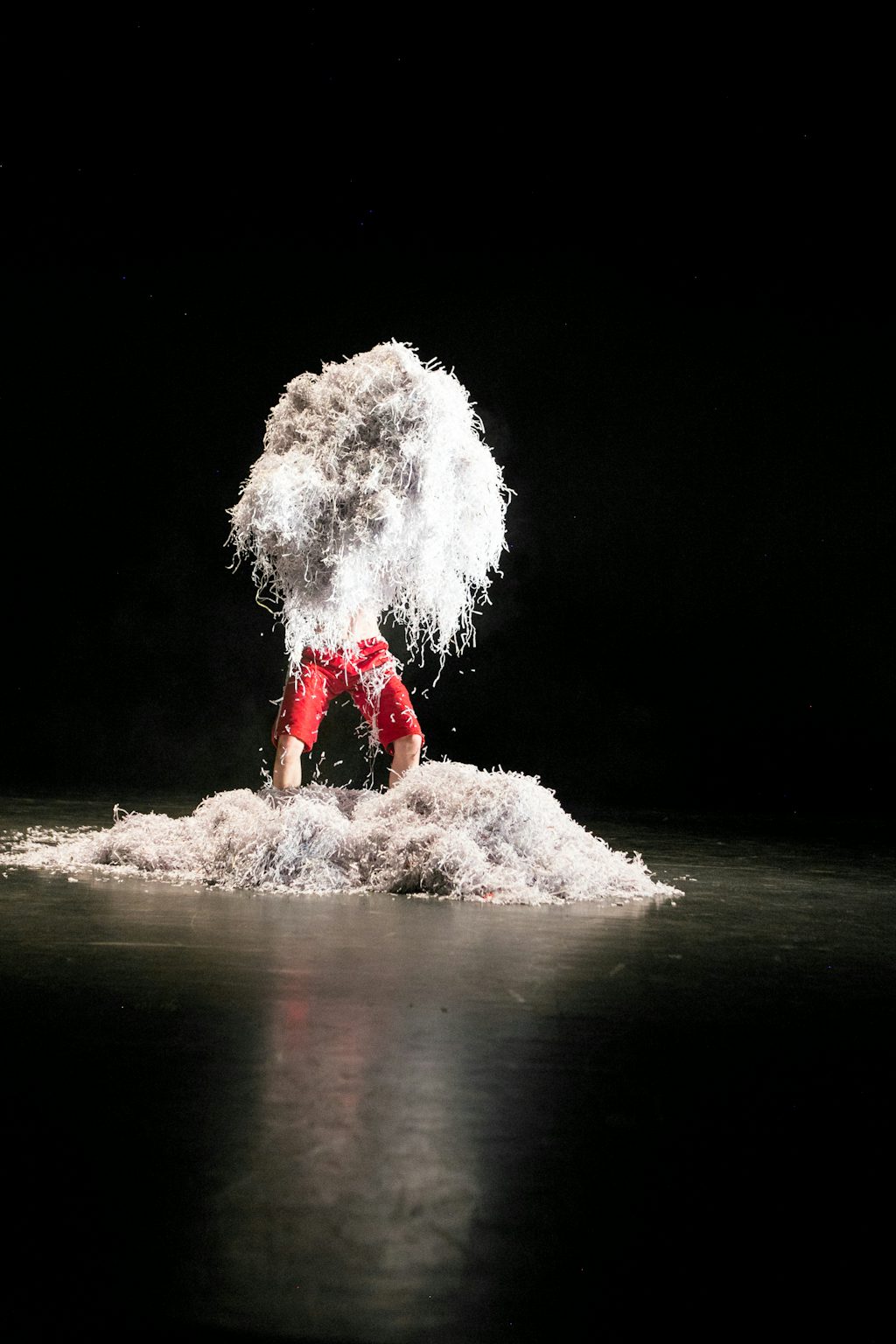 Foto van de voorstelling Los(t) van danser ANDREAS CROMMELINK
