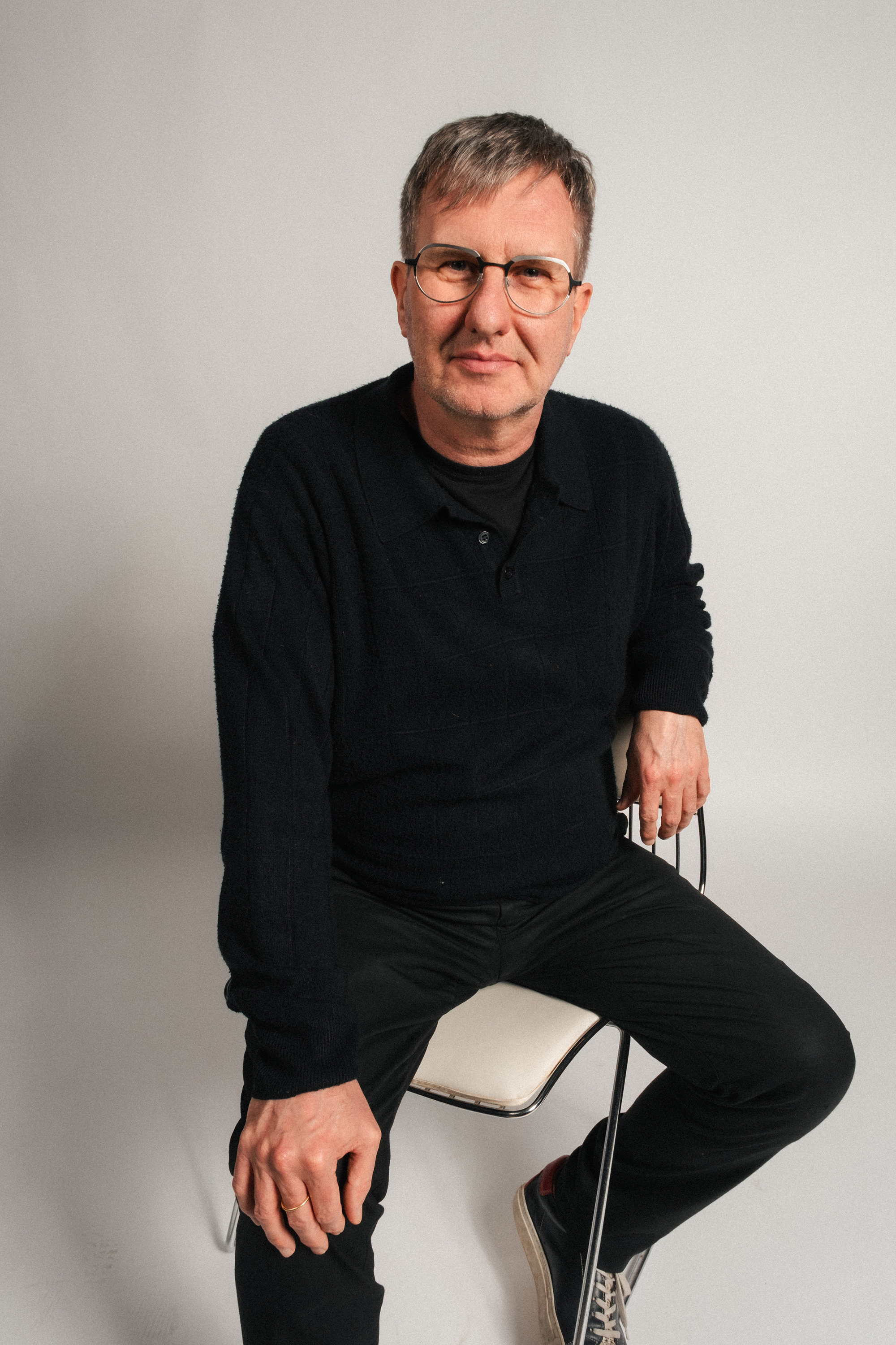 Jan Verheyen wearing binôche glasses