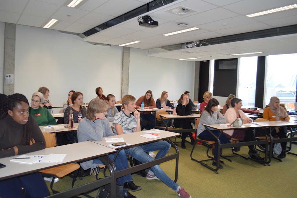 workshop ‘Genderidentiteit’ door Lennie Van Proeyen en Sara Perek